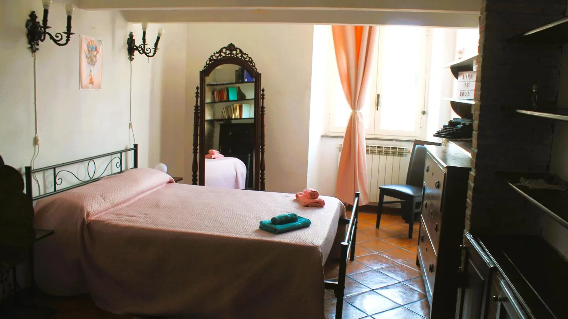La Casa Incantata Naples Guest house